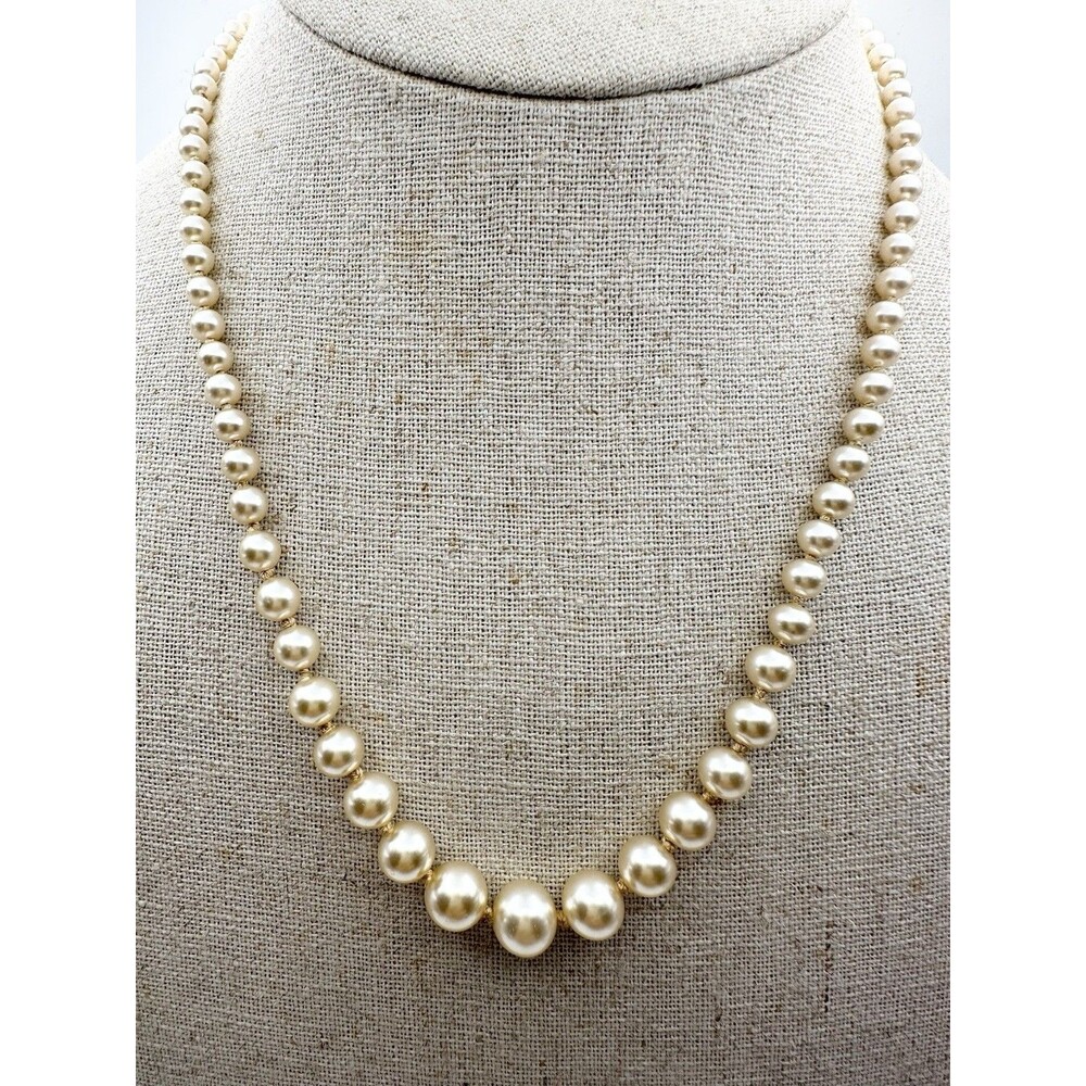 Vintage Glass Faux Pearl Graduated Necklace Sterling Silver Clasp 17”
